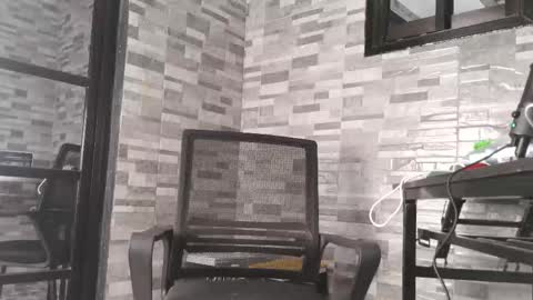 LinaDebie online show from December 2, 10:20 am