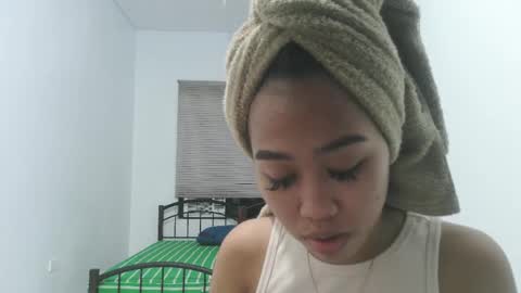 LinaDebie online show from December 14, 10:09 am