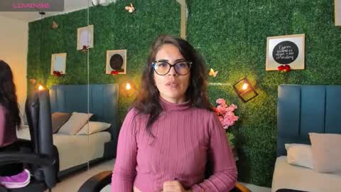 Lina  online show from October 11, 11:53 am