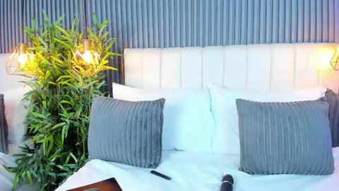 LinaGlam online show from October 20, 10:43 pm