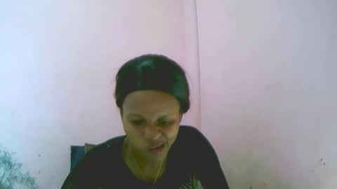 linah1123 online show from April 8, 7:19 am