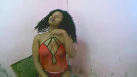 linah1123 online show from April 20, 10:22 pm