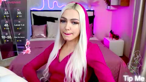 I am Lina online show from October 7, 6:27 pm