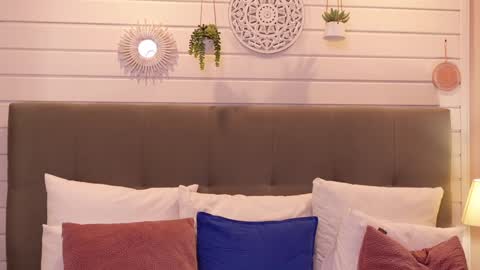 LinaReese online show from January 17, 11:17 am