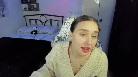 Lina online show from November 10, 10:09 pm