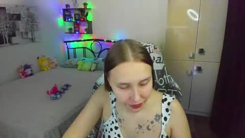 Lina online show from April 22, 9:16 pm