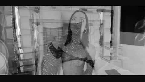 Lincy Rios  online show from March 22, 12:08 pm