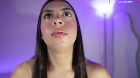 Lincy Rios  online show from April 24, 6:43 pm