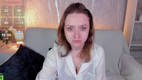 Snapshot of linda__bryant chatting on May 12, 12:19 am Linda GMT2 Mon Tu Fri Sa Su 0300am-1000 am online show from May 12, 12:19 am