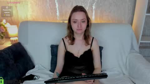Snapshot of linda__bryant chatting on May 15, 11:34 pm Linda GMT2 Mon Tu Fri Sa Su 0300am-1000 am online show from May 15, 11:34 pm