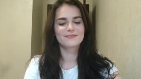 Linda online show from April 8, 7:03 pm