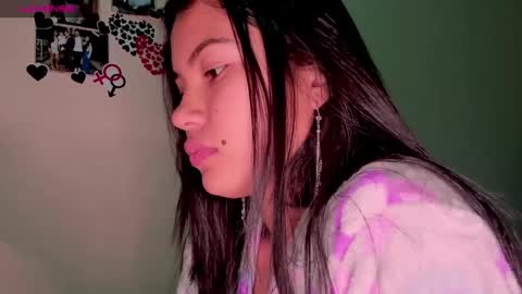 Alana online show from December 10, 9:54 pm