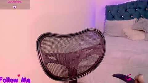 Alana online show from January 12, 3:39 am