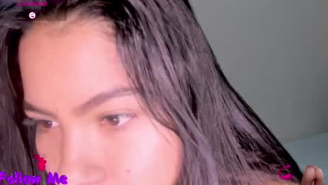 Alana online show from January 28, 5:24 pm