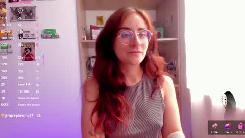 Giggles  online show from July 21, 2:52 pm