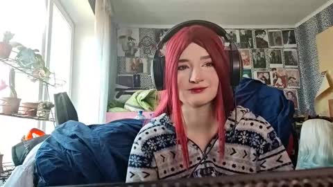 linda_harrisons online show from March 11, 8:42 am