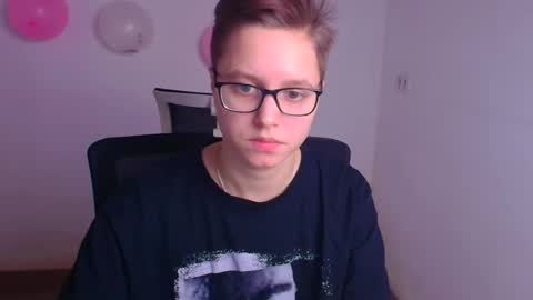 Linda online show from February 19, 9:28 am