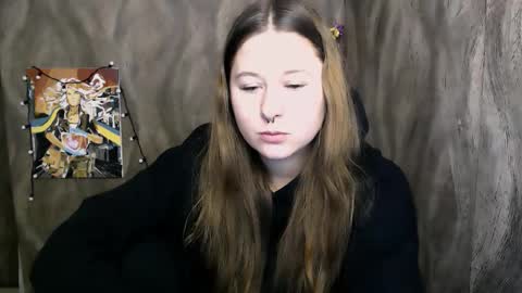 Snapshot of linda_s_ chatting on September 29, 10:09 am Linda online show from September 29, 10:09 am