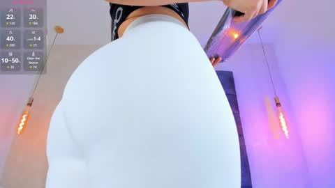 Linda Saenz online show from April 23, 11:31 am