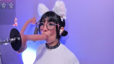 linda_sofi__ online show from February 17, 8:04 pm