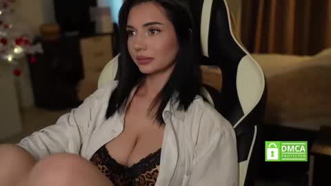 Snapshot of linda_warners chatting on January 16, 7:34 am Call me Linda online show from January 16, 7:34 am