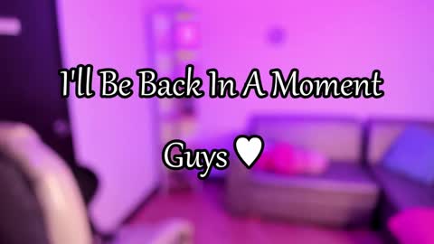 Snapshot of lindaa_miller chatting on January 2, 7:33 am linda miller online show from January 2, 7:33 am