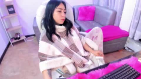 Snapshot of lindaa_miller chatting on January 3, 2:43 am linda miller online show from January 3, 2:43 am