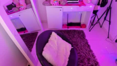 Snapshot of lindaa_miller chatting on October 26, 3:56 am linda miller online show from October 26, 3:56 am