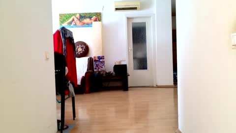 Linda online show from February 20, 10:27 am