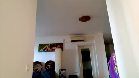 Linda online show from September 10, 6:13 am