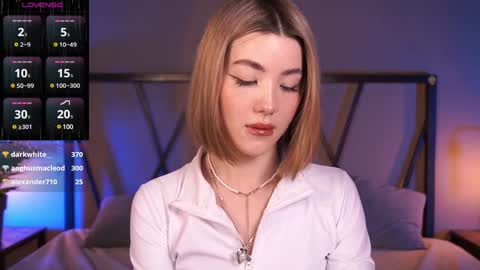 Snapshot of lindathacker chatting on January 13, 11:08 am your Linda is back online show from January 13, 11:08 am