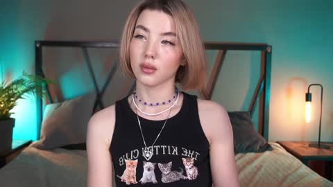 Snapshot of lindathacker chatting on January 29, 8:18 am your Linda is back online show from January 29, 8:18 am