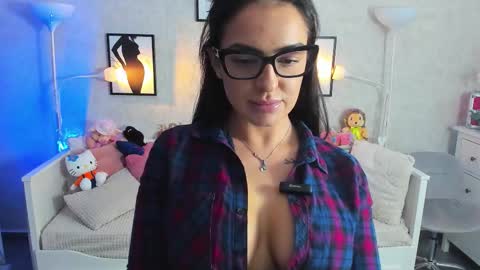 Snapshot of lindsaydeee chatting on October 3, 11:51 am Alexandra online show from October 3, 11:51 am
