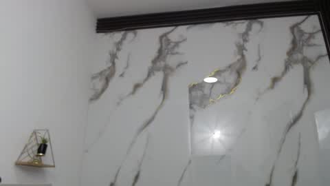  Lindsey  online show from April 11, 12:31 pm