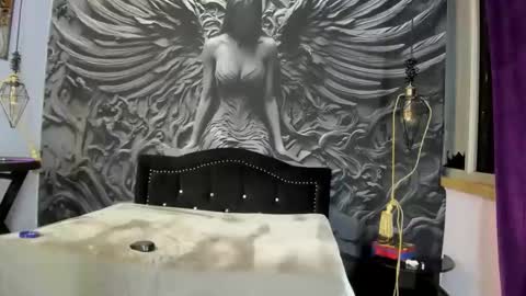 Snapshot of lindsey_2023 chatting on April 22, 3:09 am lindsey_2023 online show from April 22, 3:09 am