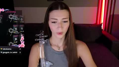 Lindsey online show from April 19, 10:34 pm