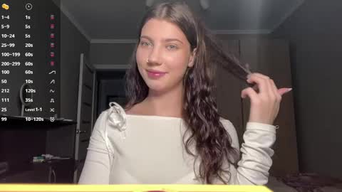 Linda online show from April 23, 3:58 pm