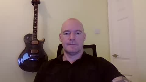 Snapshot of lingerielover234 chatting on December 24, 10:01 am lingerielover234 online show from December 24, 10:01 am