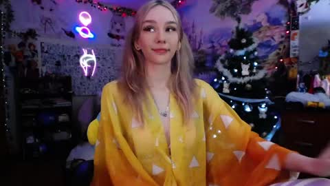 Snapshot of linlin_cuteeee chatting on January 12, 11:04 pm Lin online show from January 12, 11:04 pm