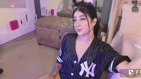 Luciana online show from January 7, 8:44 pm