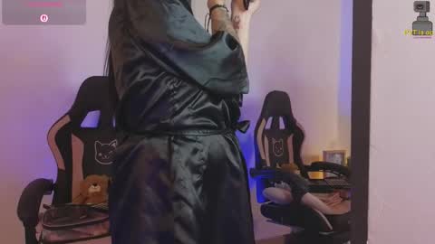 Luciana online show from February 26, 8:30 pm