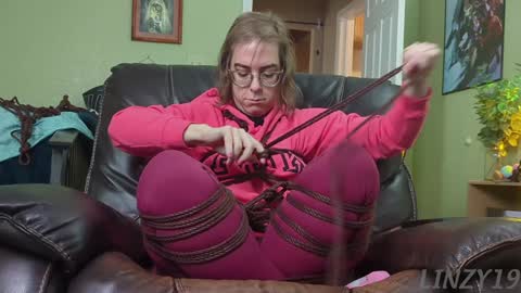 Linzy19 online show from January 17, 5:08 pm