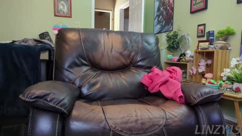 Linzy19 online show from January 23, 6:56 pm