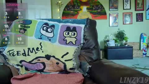 Linzy19 online show from September 17, 5:25 pm