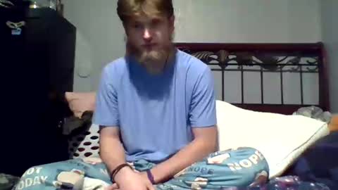 Snapshot of lion_and_bunny chatting on June 19, 2:49 am Kinky-Redneck online show from June 19, 2:49 am