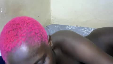 Snapshot of lioness_2 chatting on June 26, 7:29 pm lioness online show from June 26, 7:29 pm