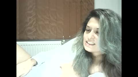 lionessmom online show from November 18, 11:15 pm