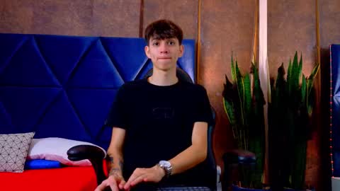 LION FOSTER online show from October 21, 11:55 am