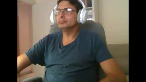 liongr69 online show from October 12, 4:28 pm