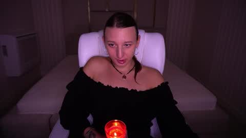 Lia online show from November 26, 10:11 pm